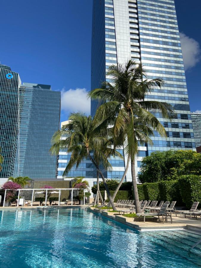 Four Seasons Hotel Miami - Luxury Private Residences Екстериор снимка