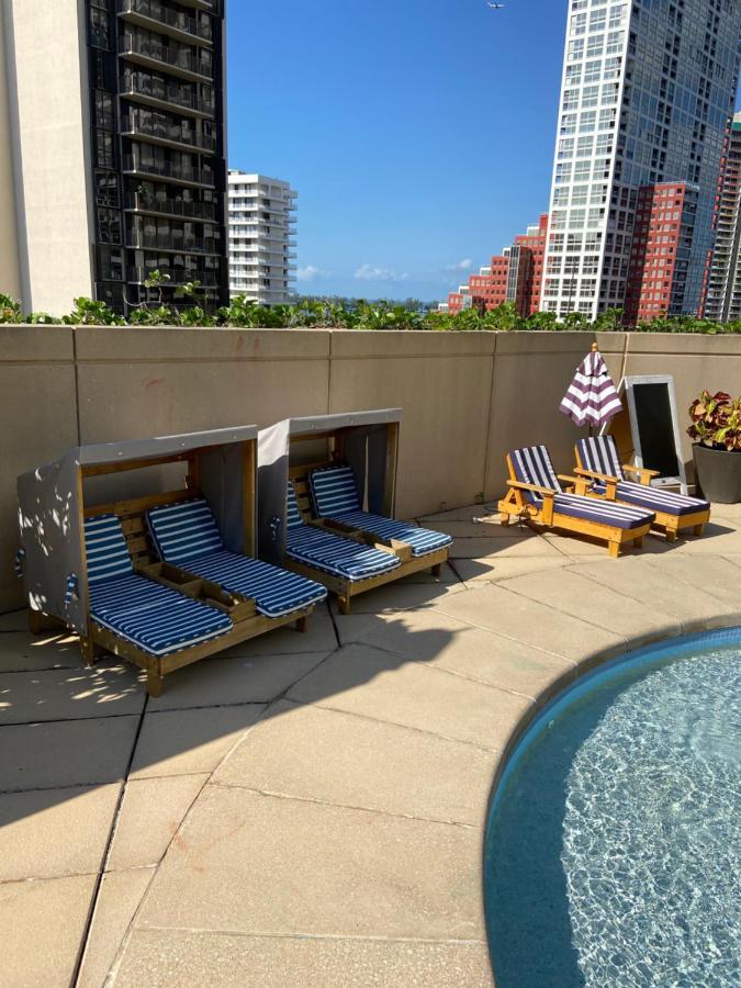 Four Seasons Hotel Miami - Luxury Private Residences Екстериор снимка