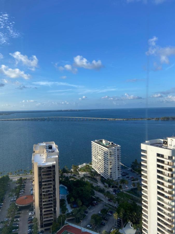 Four Seasons Hotel Miami - Luxury Private Residences Екстериор снимка