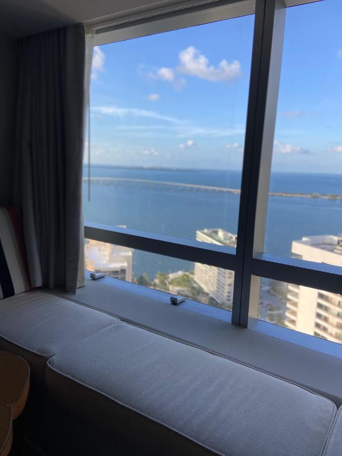 Four Seasons Hotel Miami - Luxury Private Residences Екстериор снимка