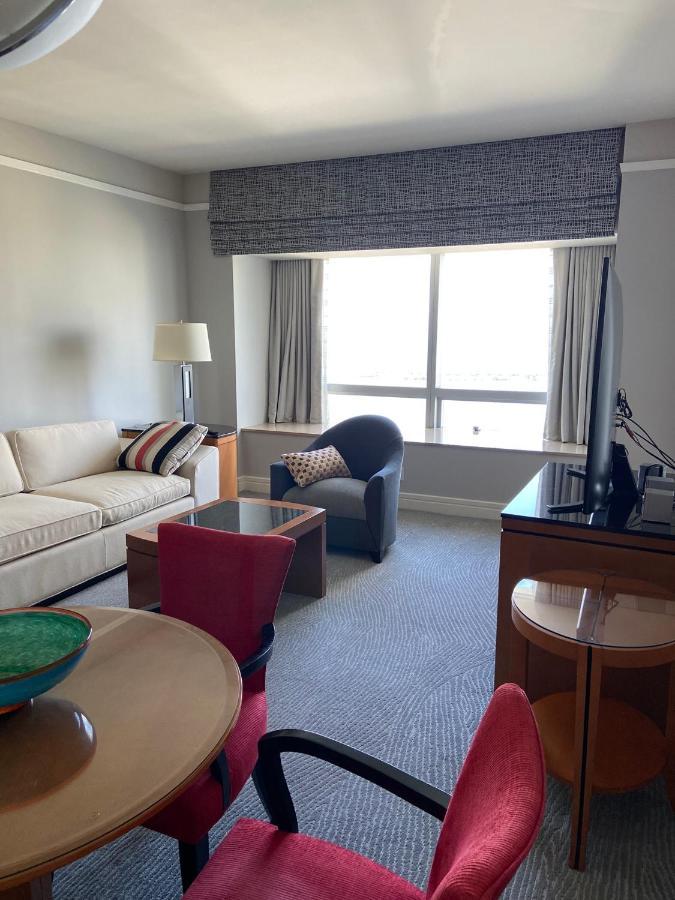 Four Seasons Hotel Miami - Luxury Private Residences Екстериор снимка