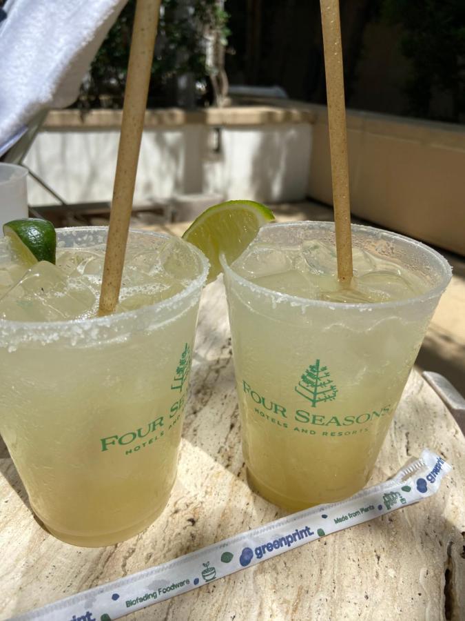 Four Seasons Hotel Miami - Luxury Private Residences Екстериор снимка