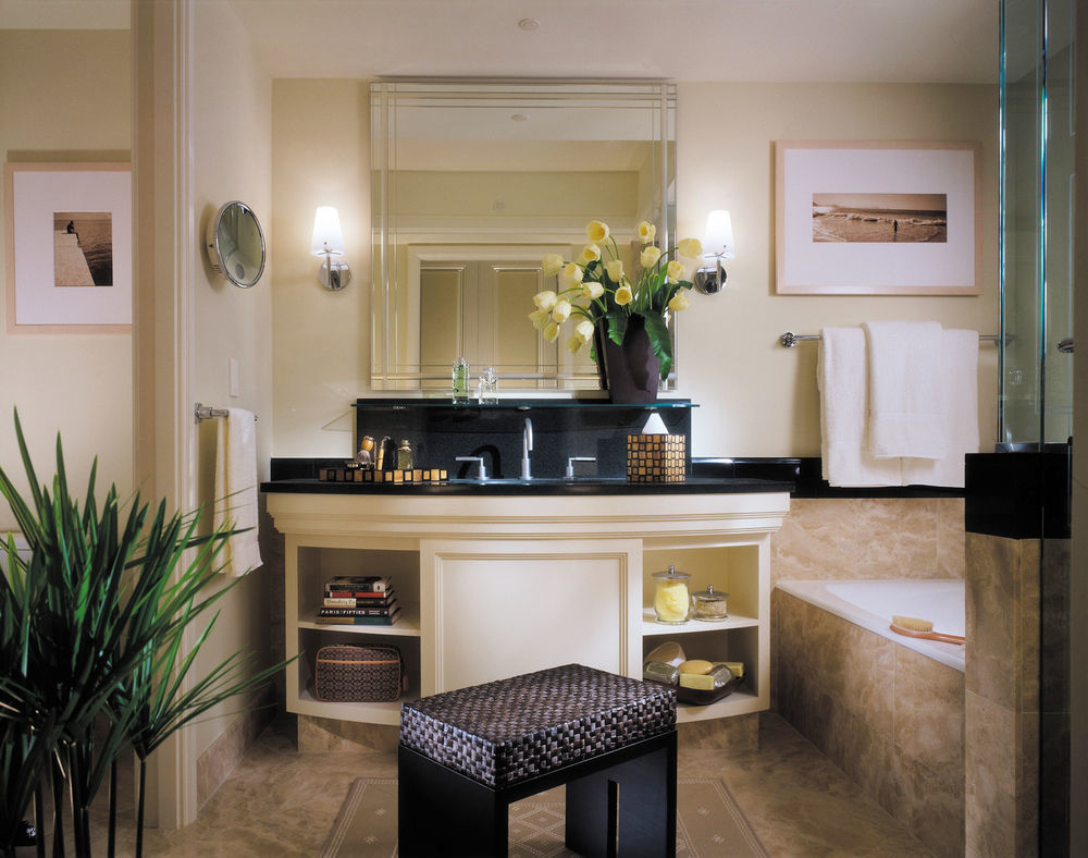 Four Seasons Hotel Miami - Luxury Private Residences Екстериор снимка