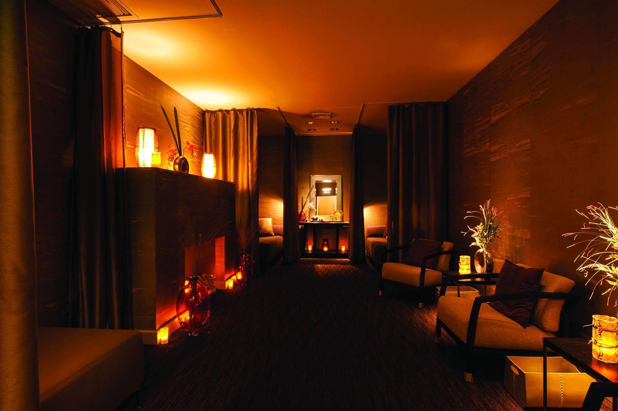 Four Seasons Hotel Miami - Luxury Private Residences Екстериор снимка